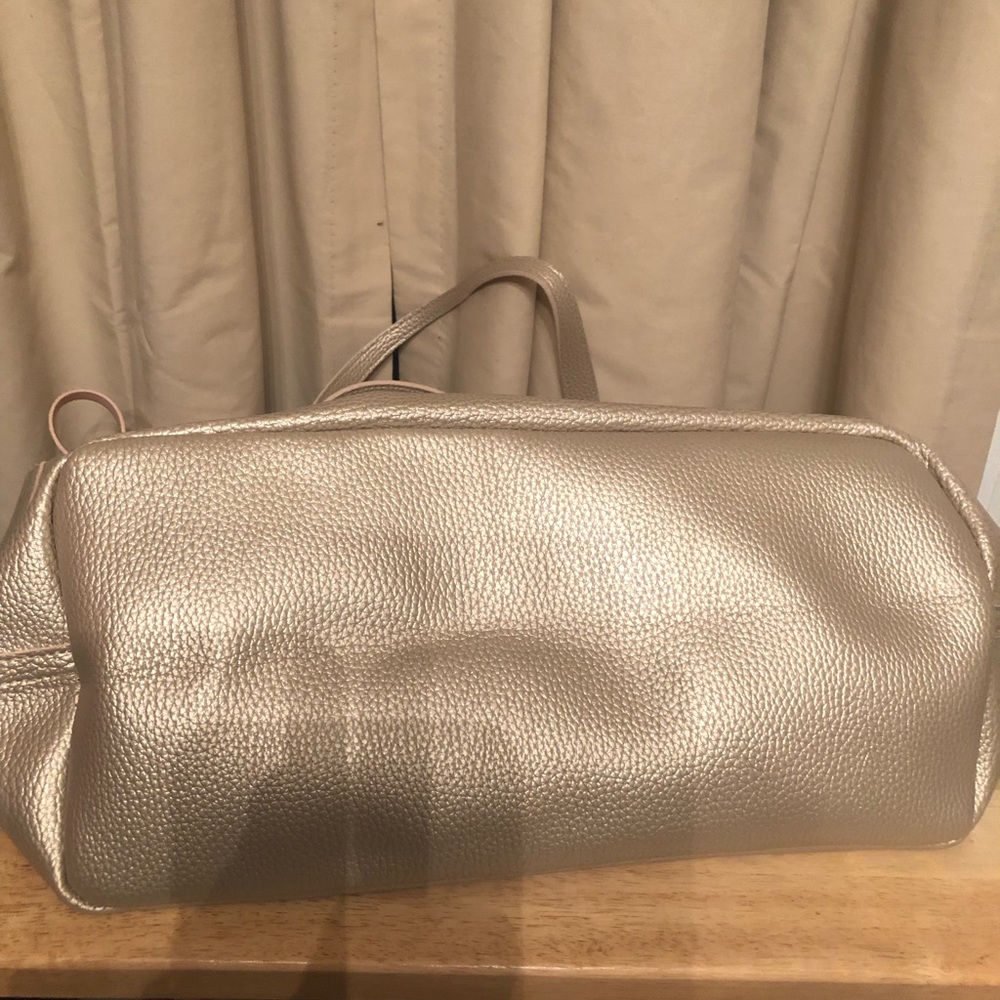 Tote